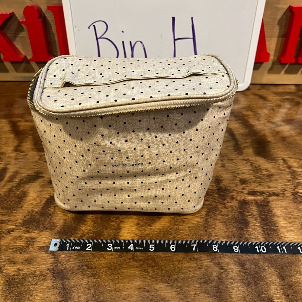 Kate Spade lunchbox Out To Lunch polka dot H